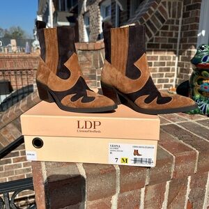 LDP-LamourDesPieds Brown and Black Suede Ankle Boots NWT